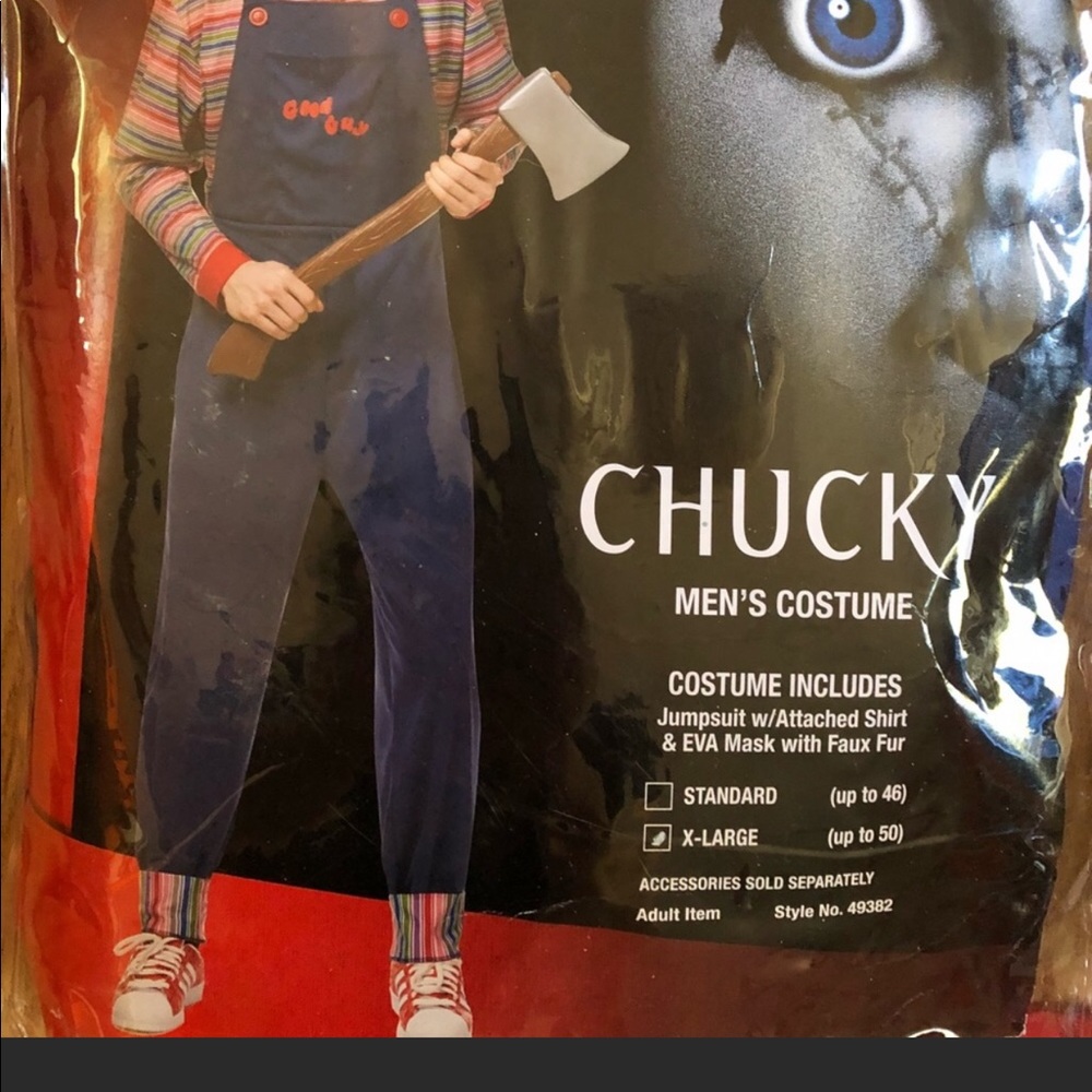 CHUCKY  men’s costume Sz Xl used last year